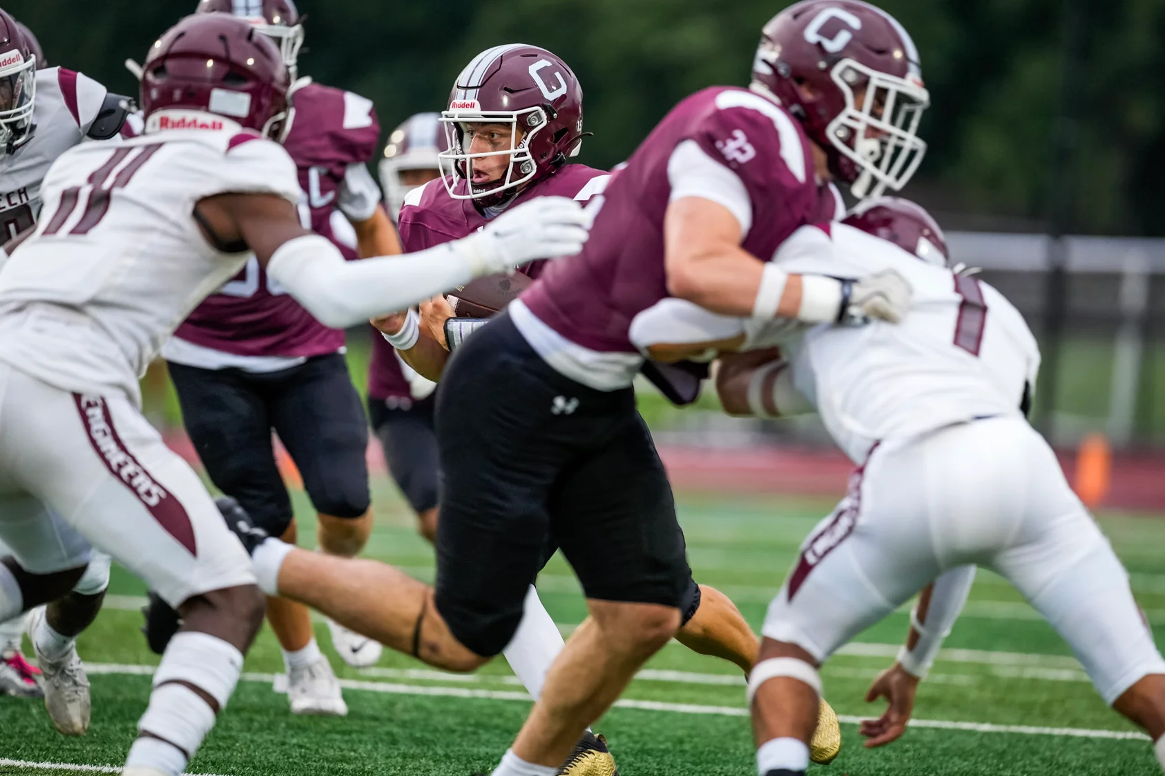 QB running the ball down the field